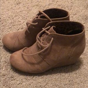 Ankle booties!